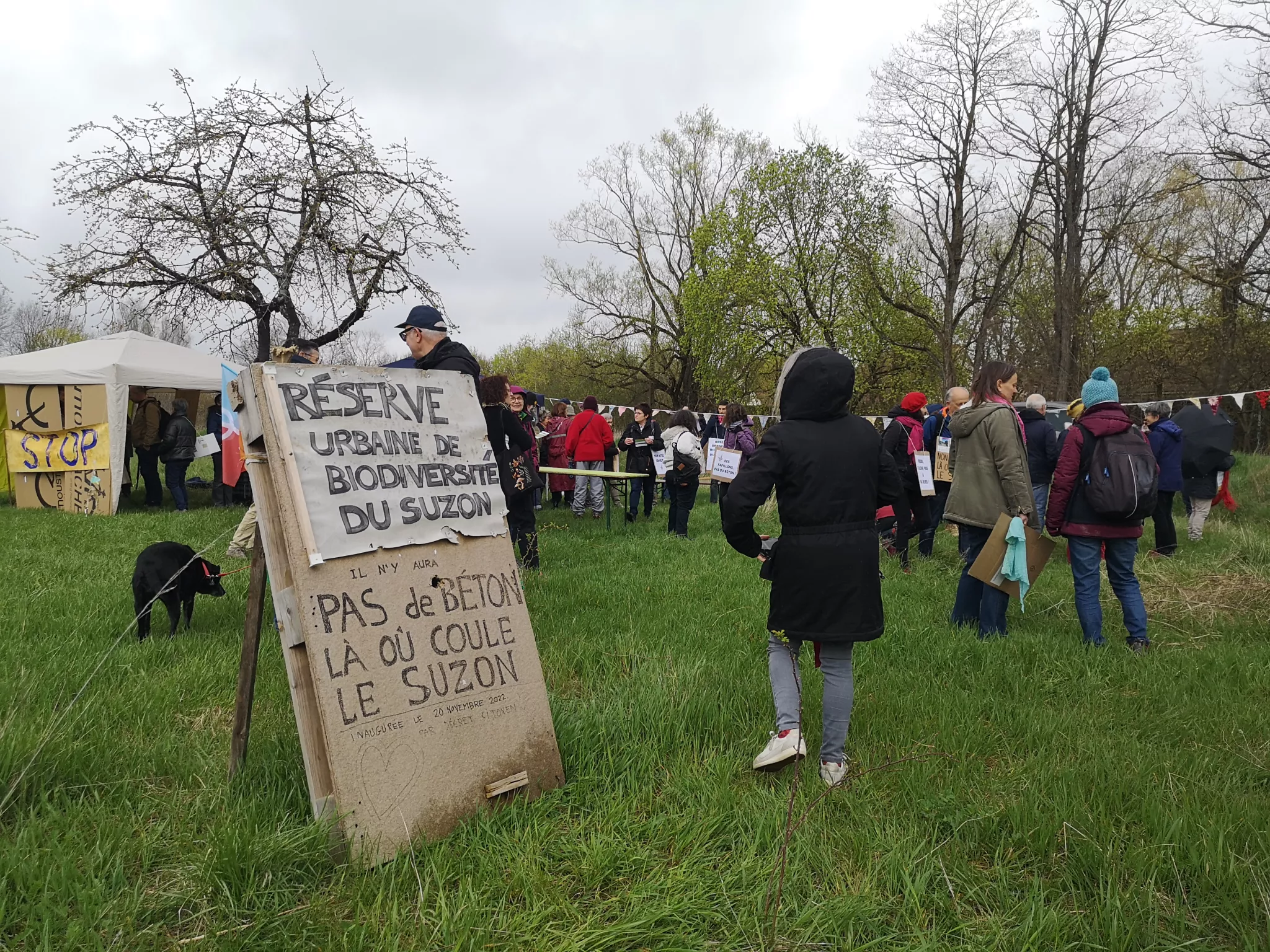 Rassemblement pour la préservation des Berges du Suzon, le 2 avril 2023